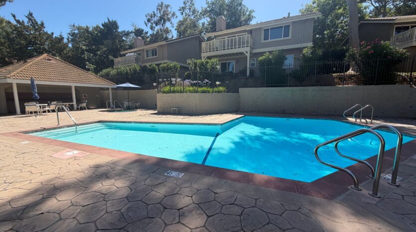 5708 Camelia Ln - Oak Park - California - 4 bed, 3 bath rental property