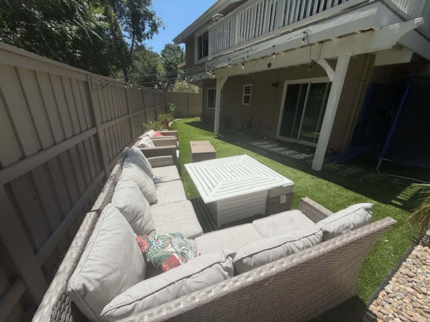 5708 Camelia Ln - Oak Park - California - 4 bed, 3 bath rental property