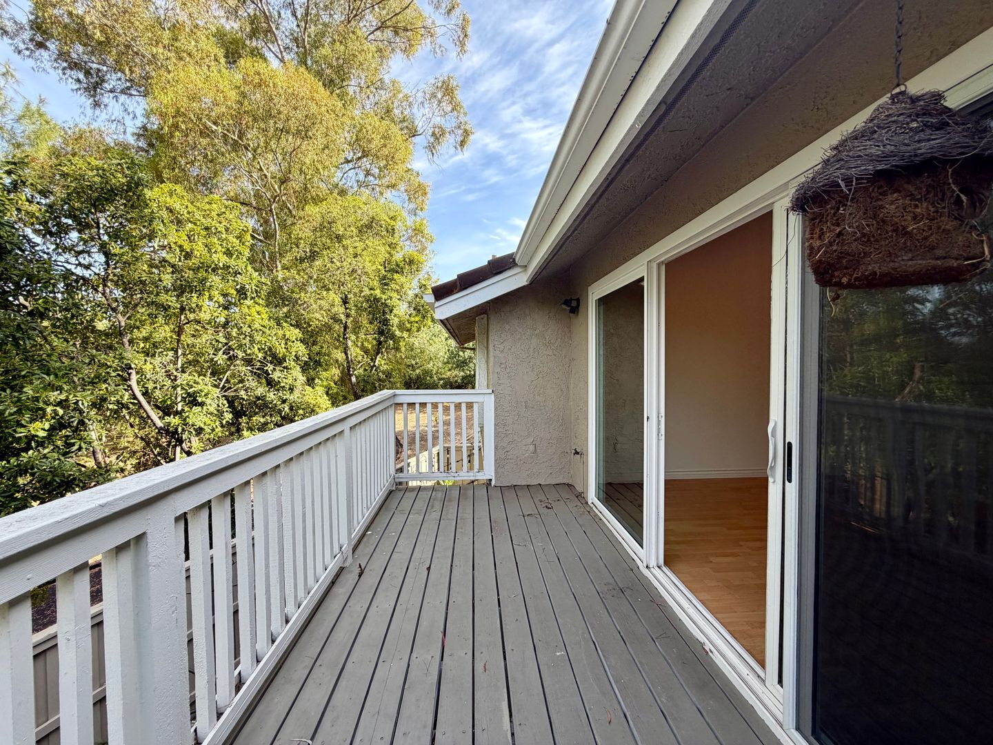 5708 Camelia Ln - Oak Park - California - 4 bed, 3 bath rental property