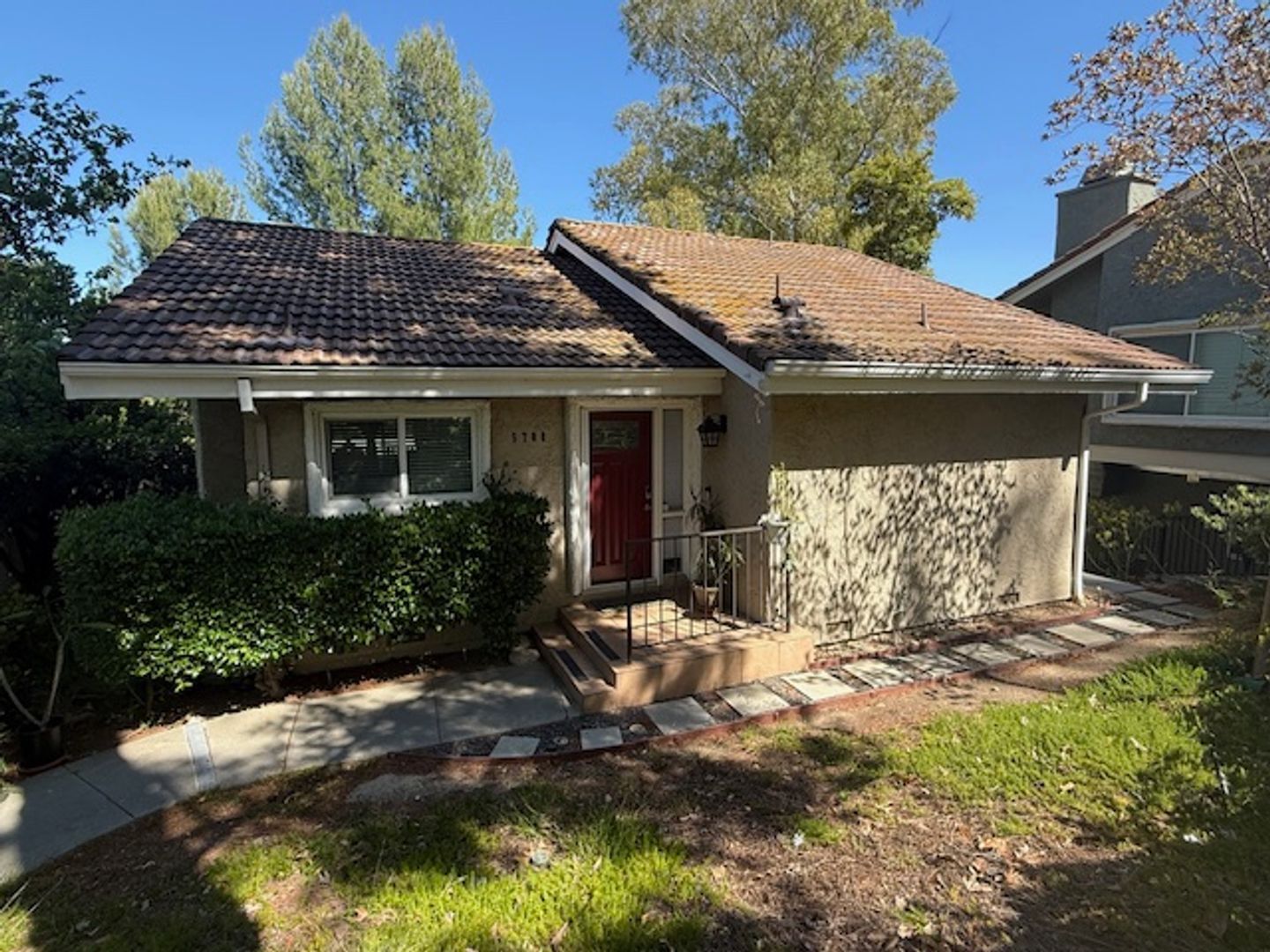 5708 Camelia Ln - Oak Park - California - 4 bed, 3 bath rental property