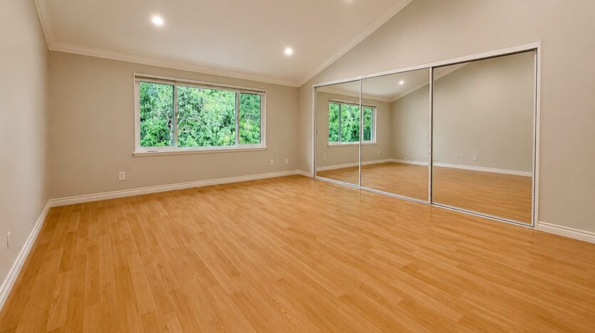 5708 Camelia Ln - Oak Park - California - 4 bed, 3 bath rental property