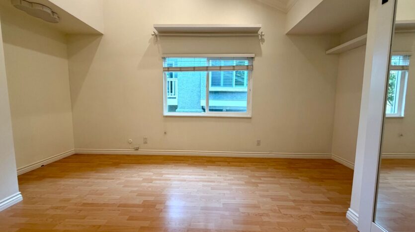 5708 Camelia Ln - Oak Park - California - 4 bed, 3 bath rental property