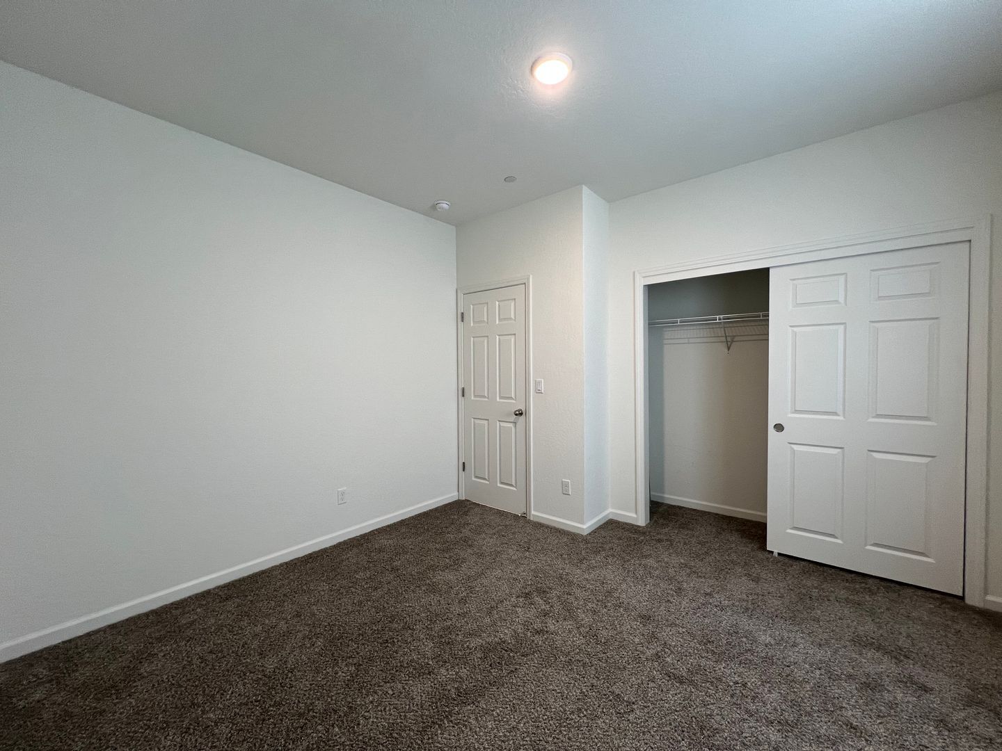 587 Sandtrap Lane - Lemoore - California - 3 bed, 2 bath rental property