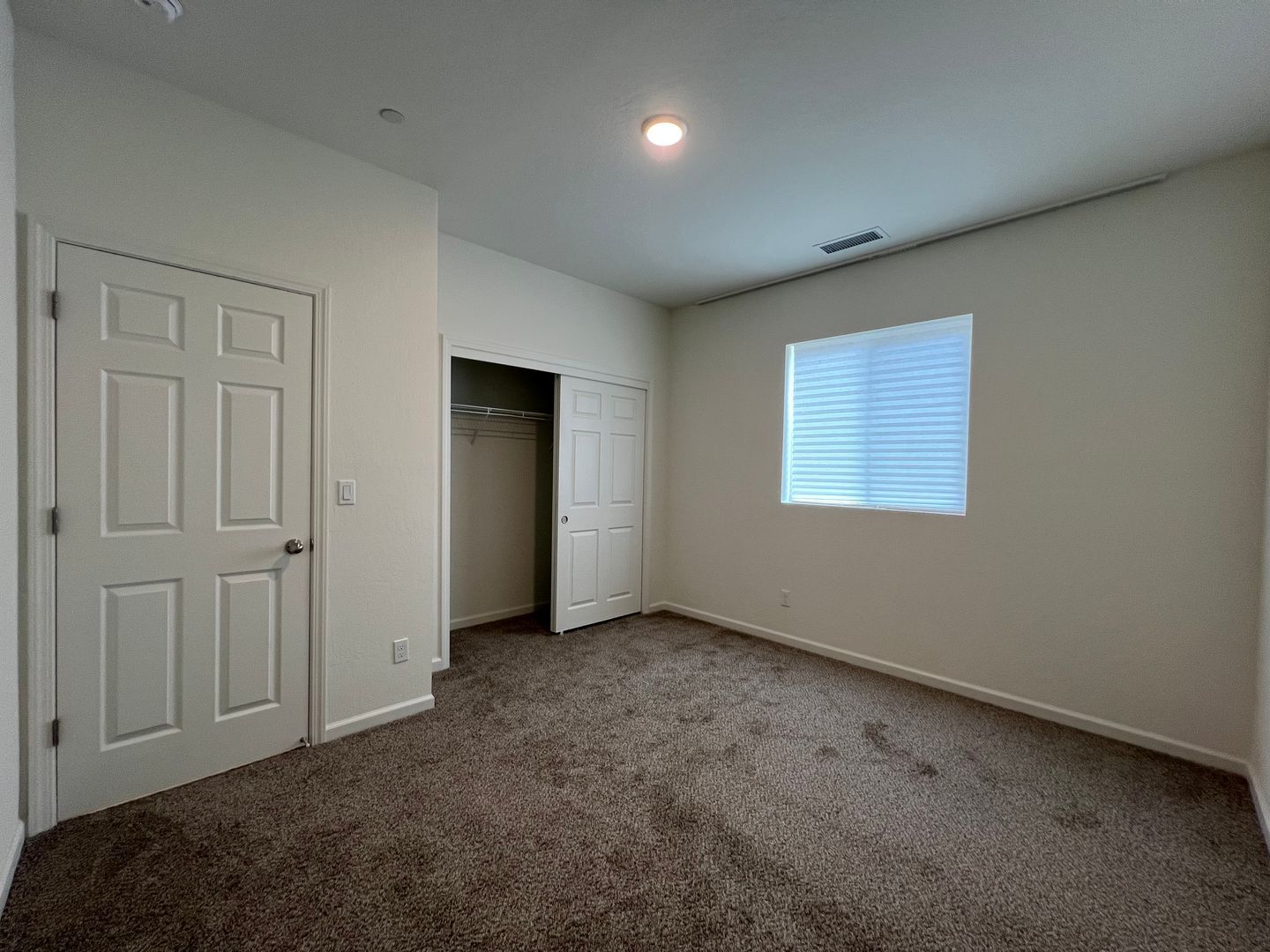 587 Sandtrap Lane - Lemoore - California - 3 bed, 2 bath rental property
