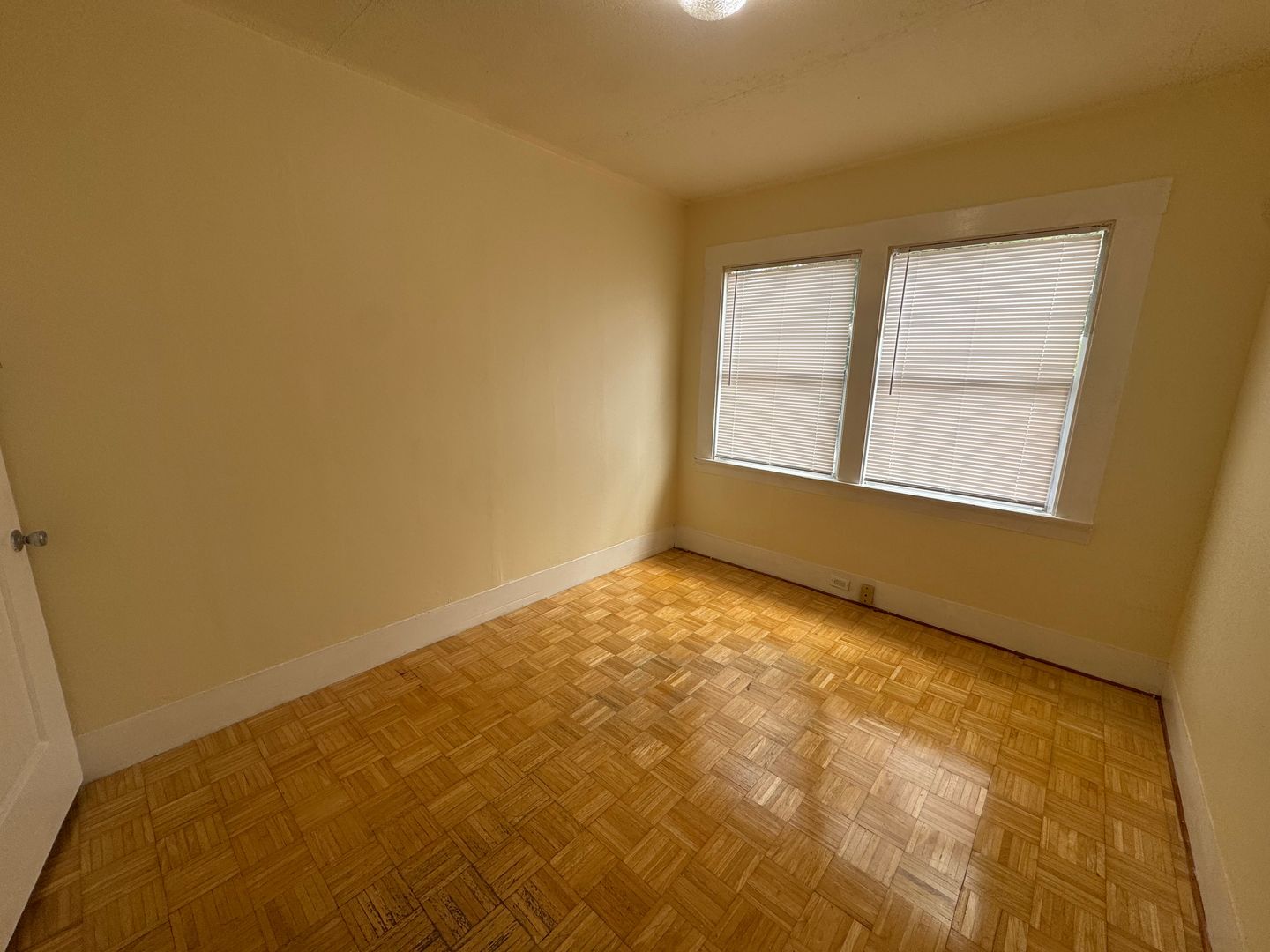 5913 Vallejo Street - Emeryville - California - 2 bed, 1 bath rental property