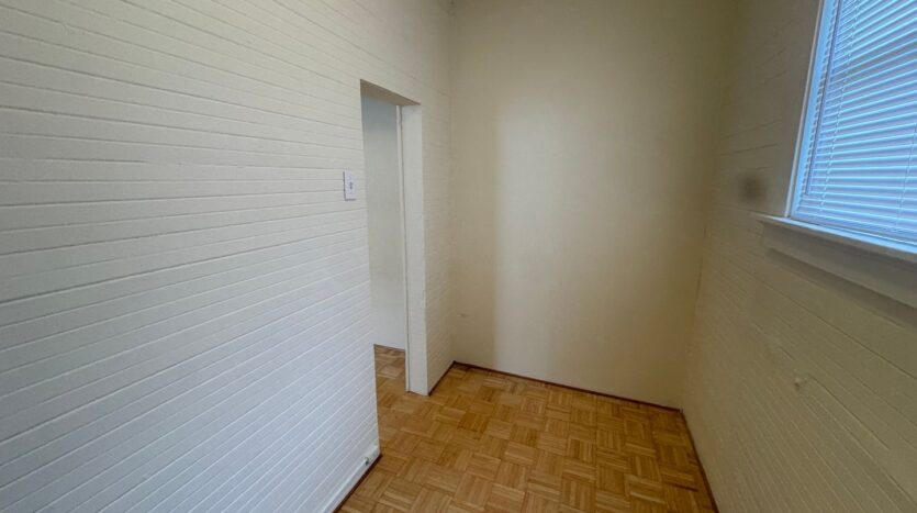 5913 Vallejo Street - Emeryville - California - 2 bed, 1 bath rental property
