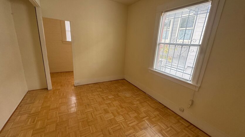 5913 Vallejo Street - Emeryville - California - 2 bed, 1 bath rental property