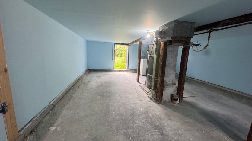 5913 Vallejo Street - Emeryville - California - 2 bed, 1 bath rental property