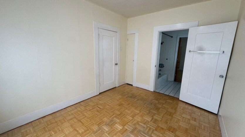 5913 Vallejo Street - Emeryville - California - 2 bed, 1 bath rental property