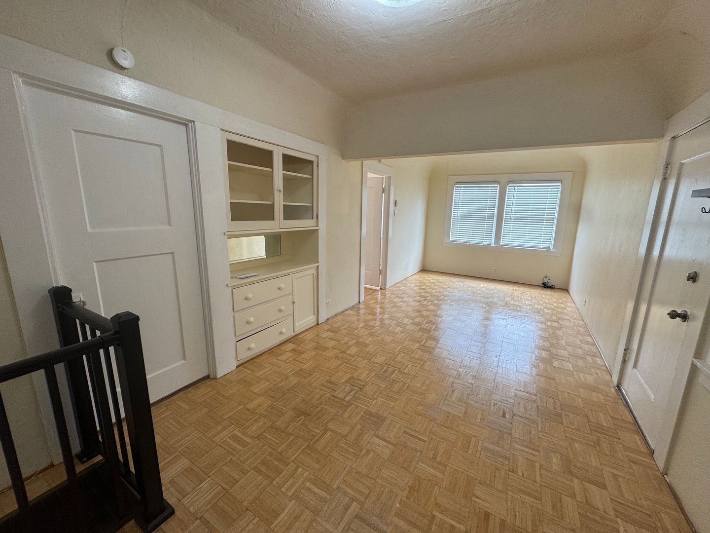 5913 Vallejo Street - Emeryville - California - 2 bed, 1 bath rental property