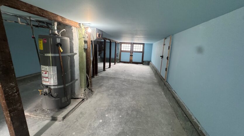 5913 Vallejo Street - Emeryville - California - 2 bed, 1 bath rental property