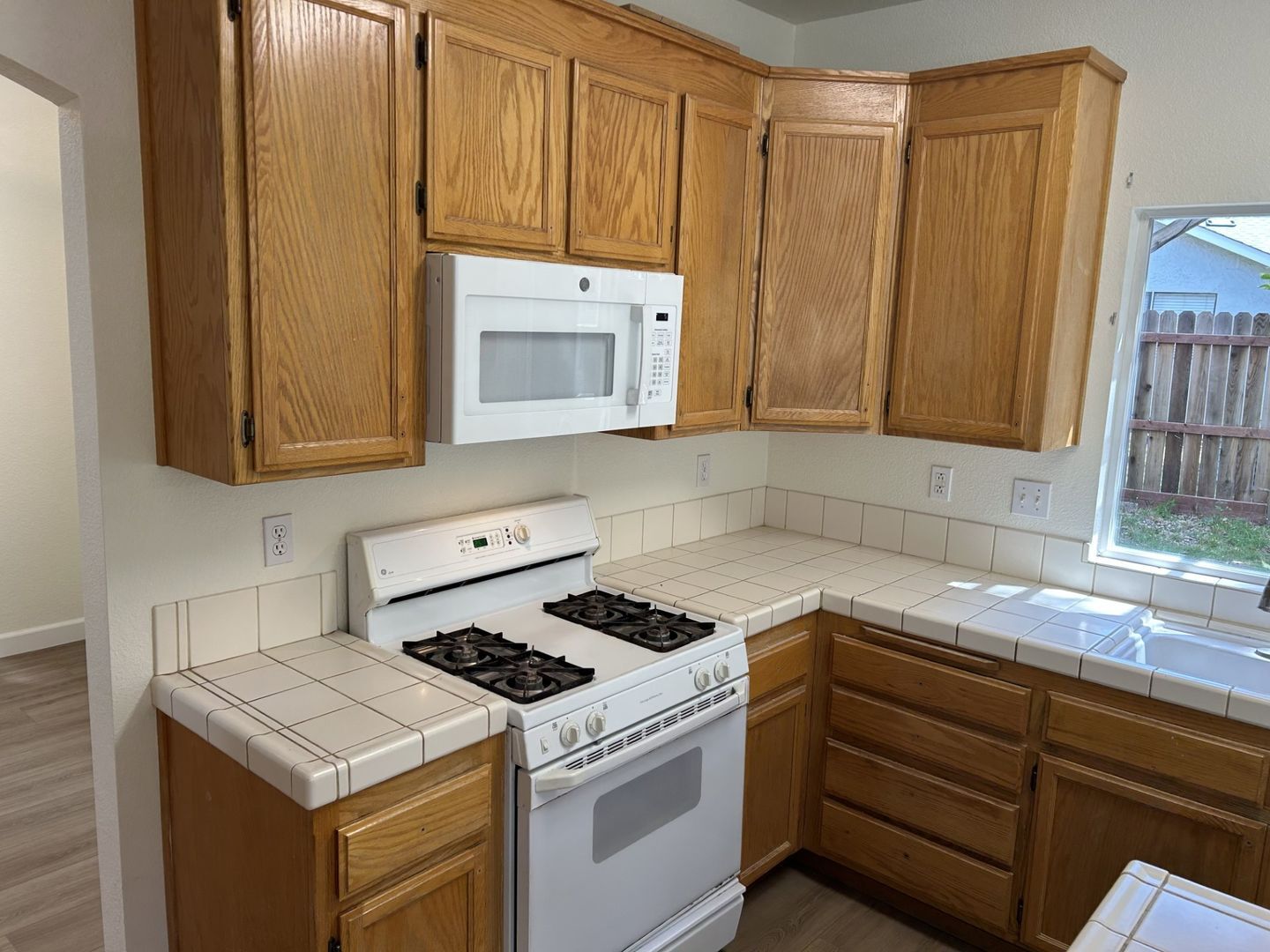 597 Canvasback Court - Vacaville - California - 4 bed, 2.5 bath rental property