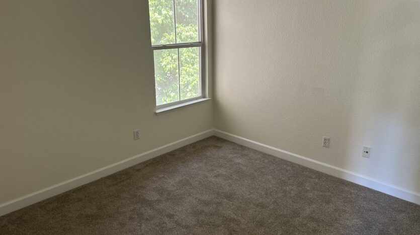 597 Canvasback Court - Vacaville - California - 4 bed, 2.5 bath rental property