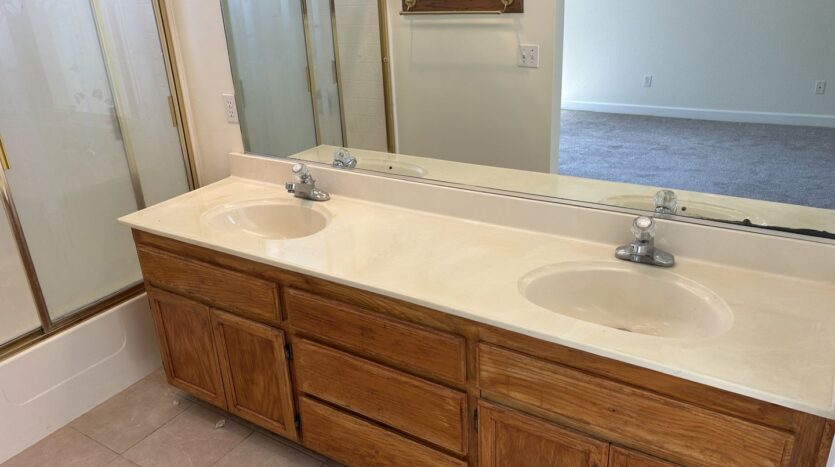 597 Canvasback Court - Vacaville - California - 4 bed, 2.5 bath rental property