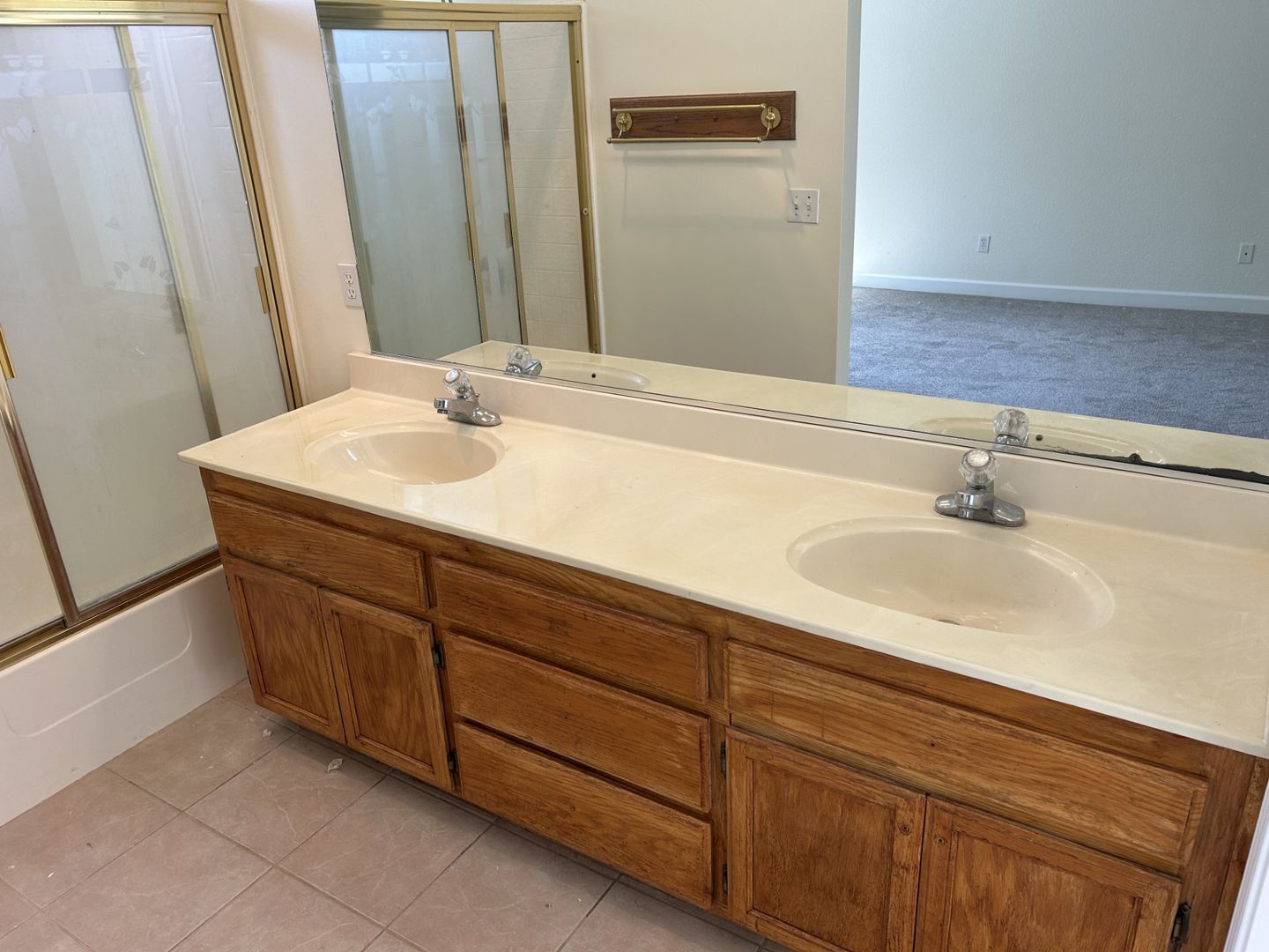 597 Canvasback Court - Vacaville - California - 4 bed, 2.5 bath rental property
