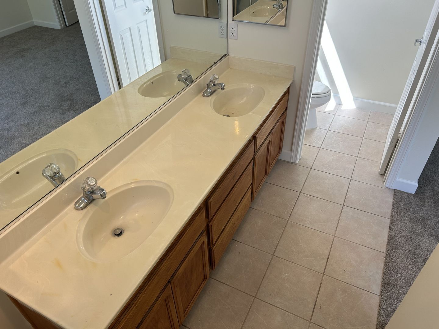 597 Canvasback Court - Vacaville - California - 4 bed, 2.5 bath rental property
