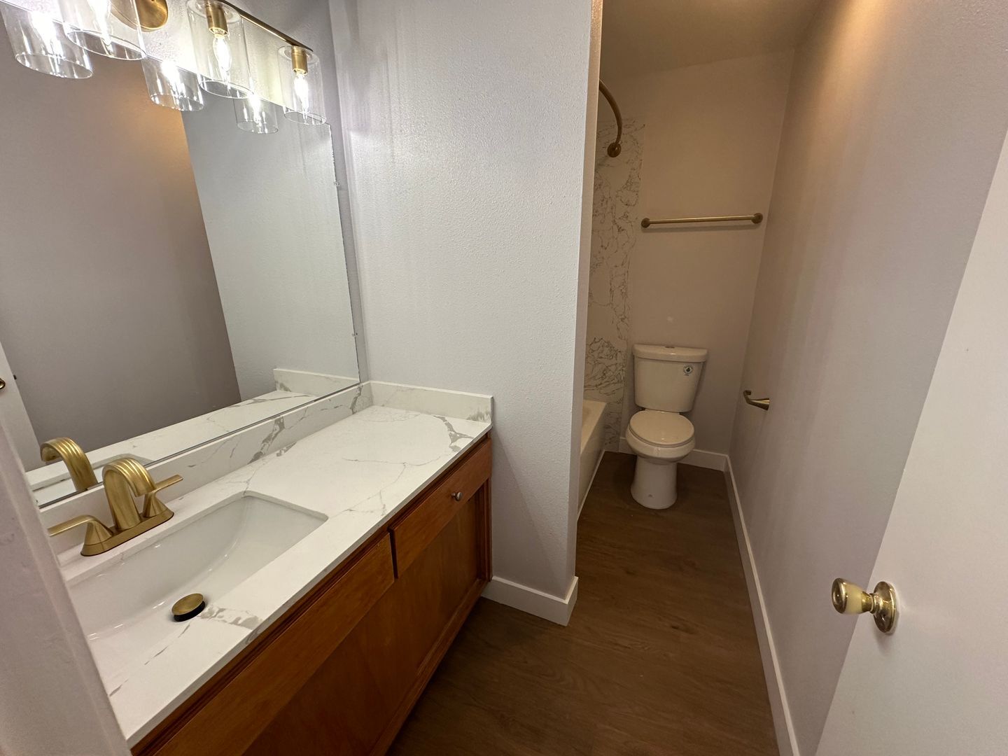 6 Commodore Drive UNIT 348 - Emeryville - California - 2 bed, 1.5 bath rental property