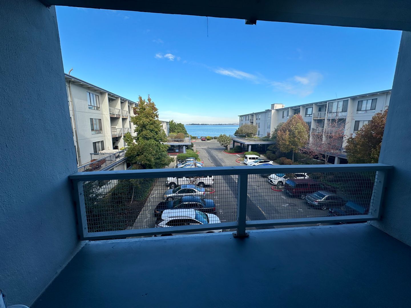 6 Commodore Drive UNIT 348 - Emeryville - California - 2 bed, 1.5 bath rental property