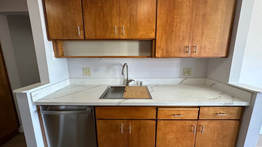 6 Commodore Drive UNIT 348 - Emeryville - California - 2 bed, 1.5 bath rental property