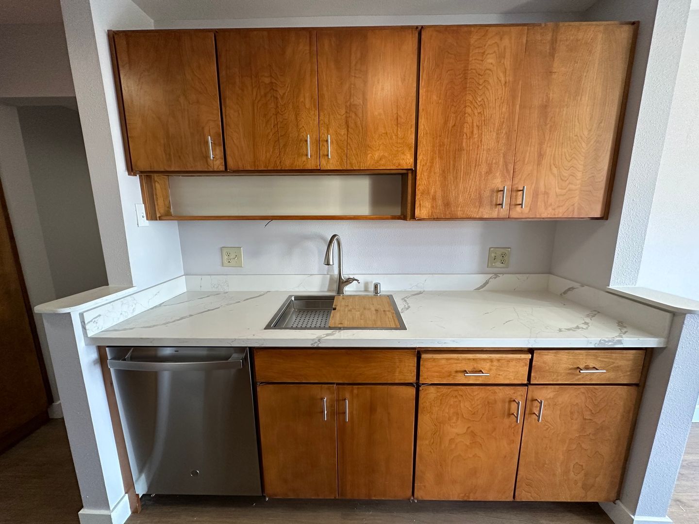 6 Commodore Drive UNIT 348 - Emeryville - California - 2 bed, 1.5 bath rental property