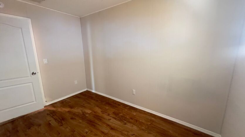 6060 Yellowstone Ave - Las Vegas - Nevada - 3 bed, 2 bath rental property