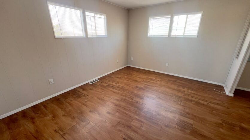 6060 Yellowstone Ave - Las Vegas - Nevada - 3 bed, 2 bath rental property