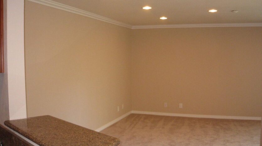 610 The Village Unit 103 - Redondo Beach - California - 1 bed, 1 bath rental property