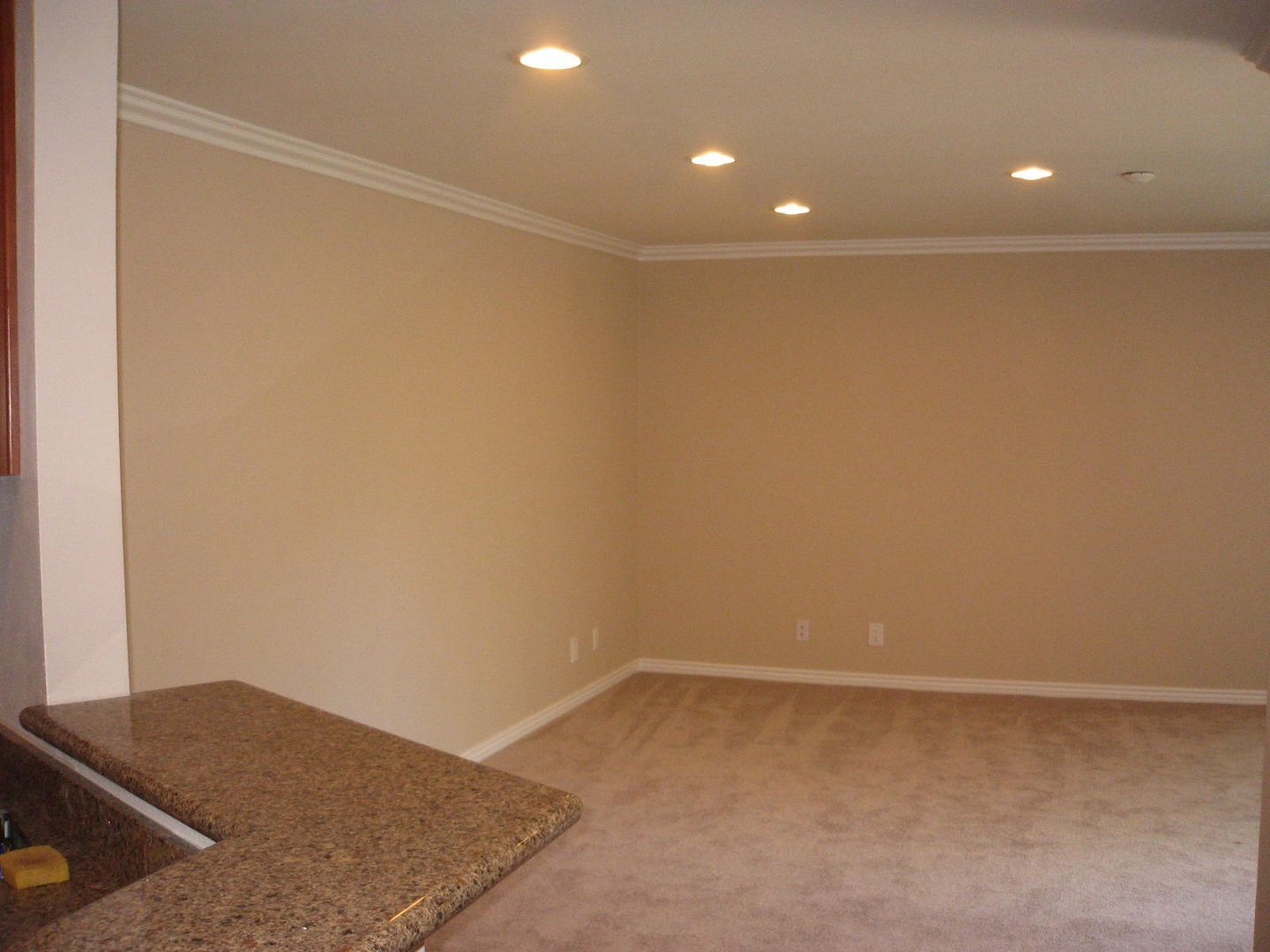 610 The Village Unit 103 - Redondo Beach - California - 1 bed, 1 bath rental property