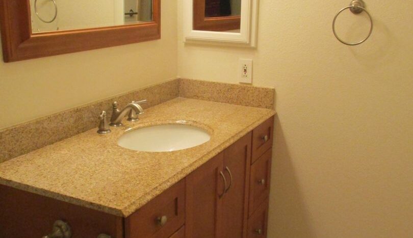 610 The Village Unit 103 - Redondo Beach - California - 1 bed, 1 bath rental property