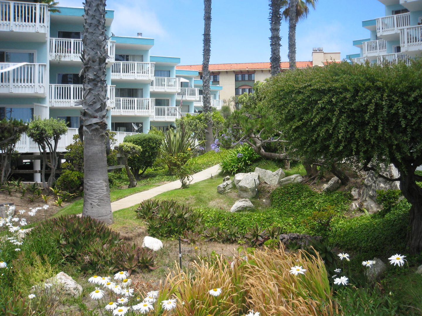 610 The Village Unit 103 - Redondo Beach - California - 1 bed, 1 bath rental property