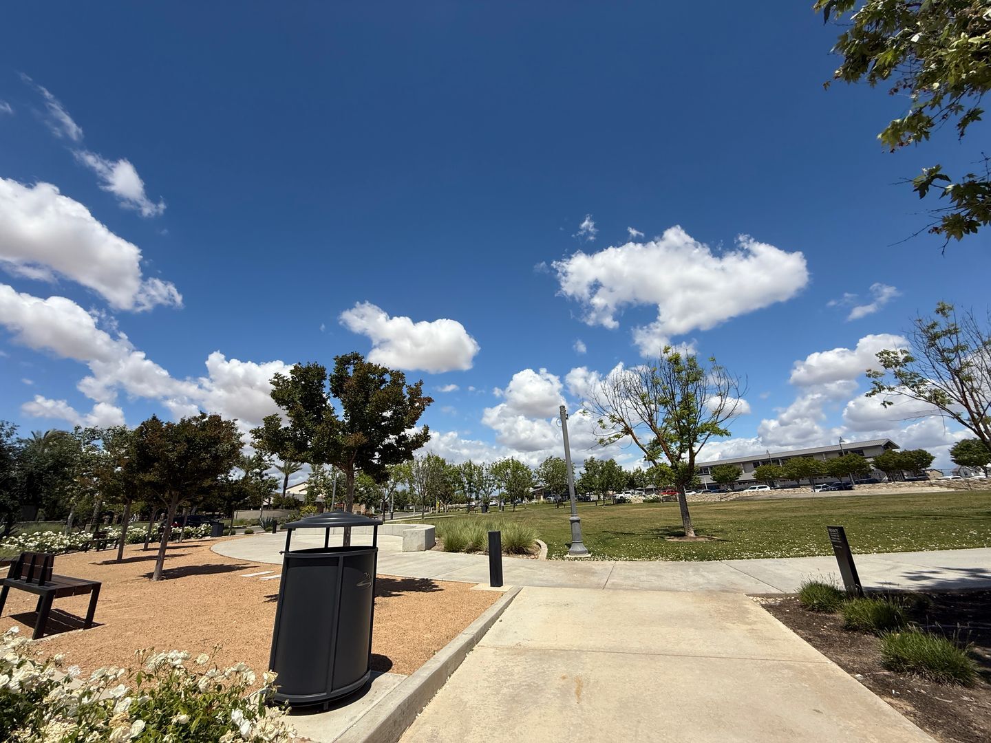 632 Rock Crest Ave. - Madera - California - 3 bed, 2 bath rental property