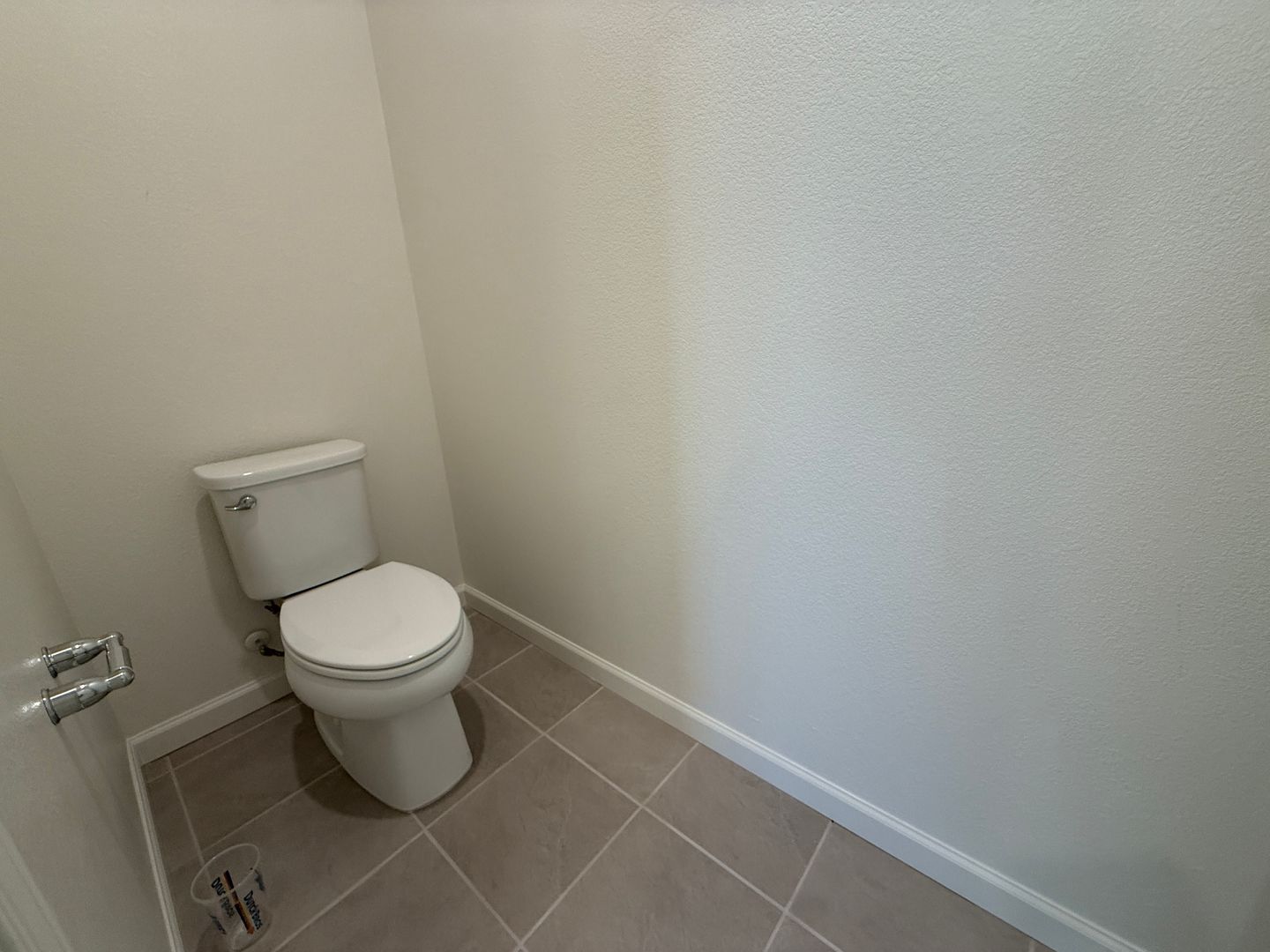 632 Rock Crest Ave. - Madera - California - 3 bed, 2 bath rental property