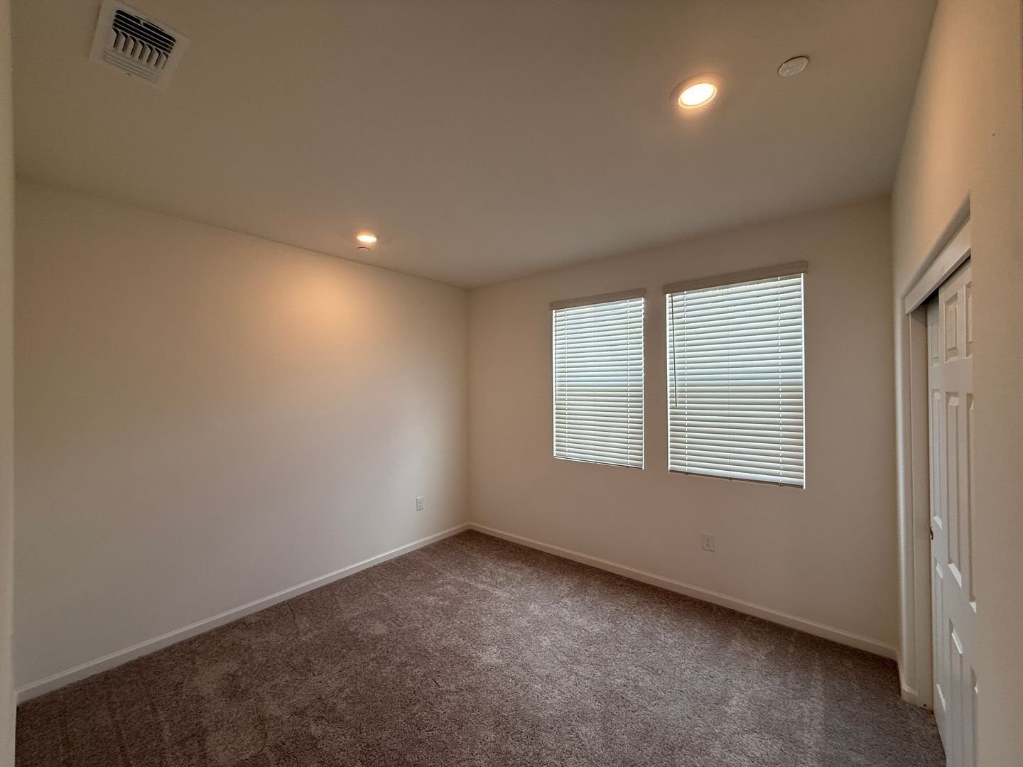 632 Rock Crest Ave. - Madera - California - 3 bed, 2 bath rental property