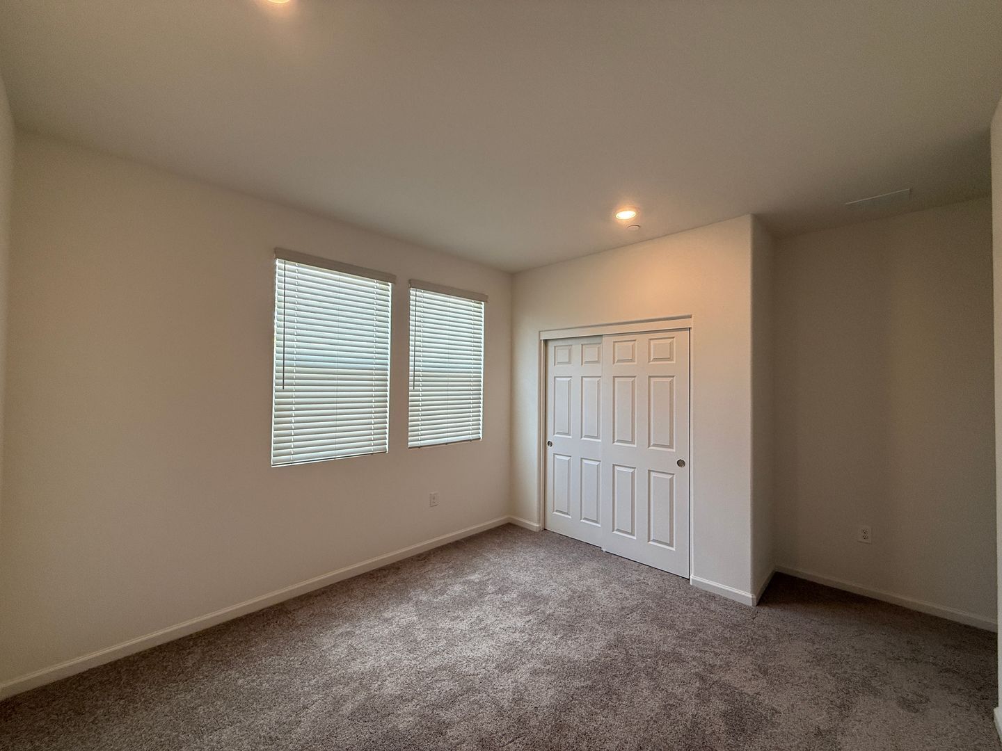 632 Rock Crest Ave. - Madera - California - 3 bed, 2 bath rental property