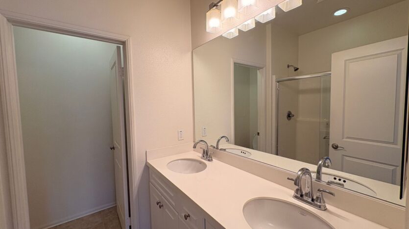 6337 Andromeda Ct - Eastvale - California - 3 bed, 4 bath rental property