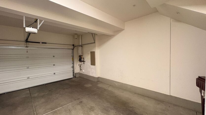 6337 Andromeda Ct - Eastvale - California - 3 bed, 4 bath rental property