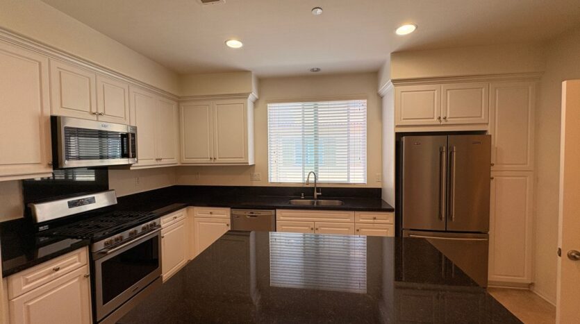 6337 Andromeda Ct - Eastvale - California - 3 bed, 4 bath rental property