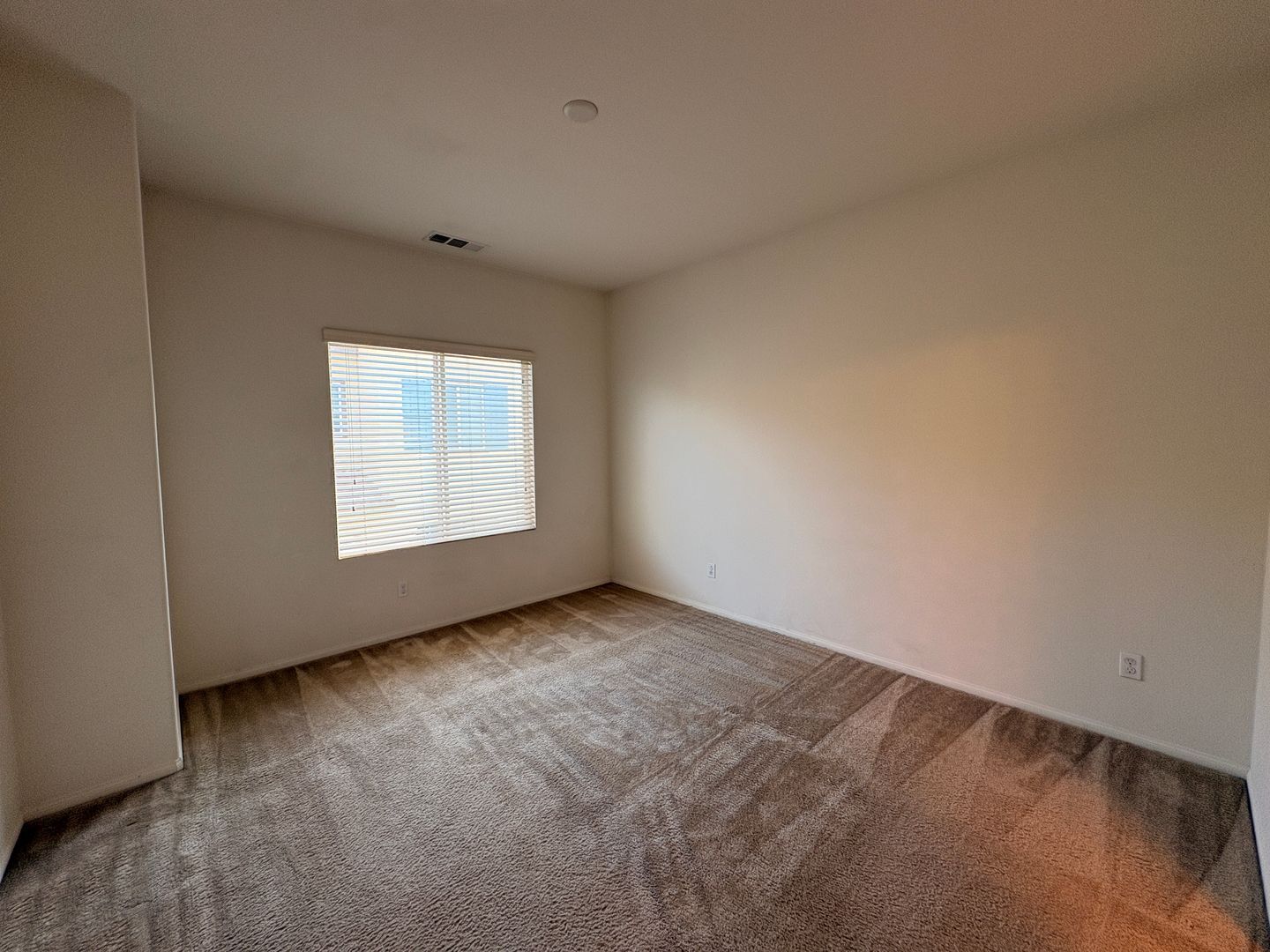 6337 Andromeda Ct - Eastvale - California - 3 bed, 4 bath rental property