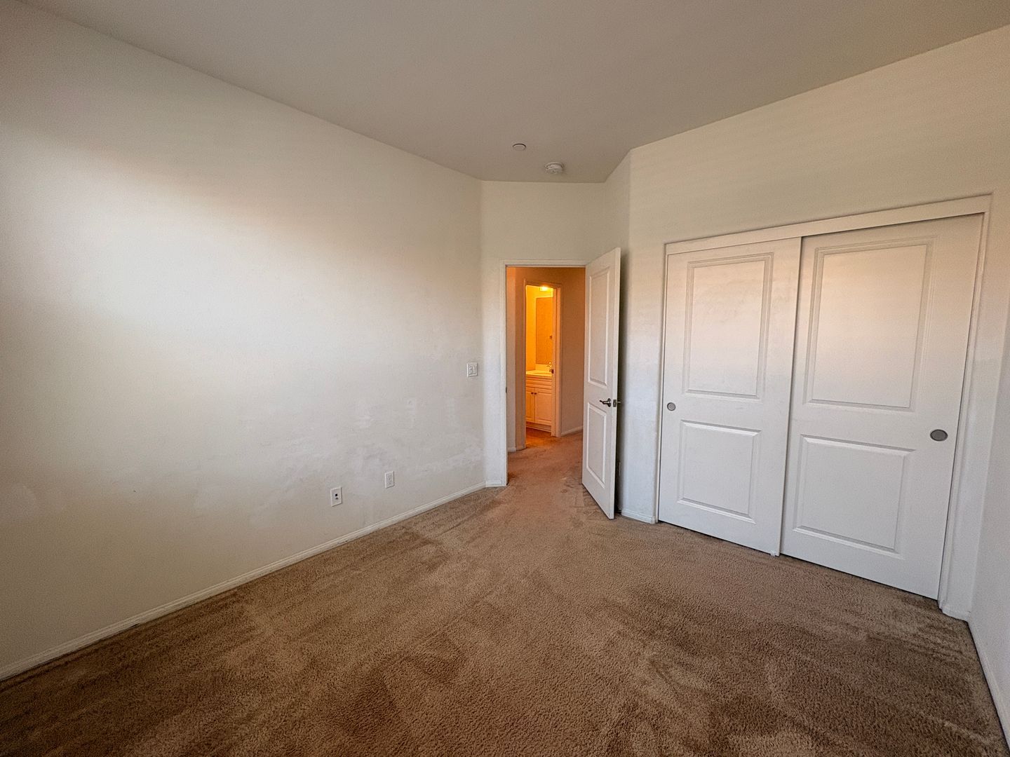 6337 Andromeda Ct - Eastvale - California - 3 bed, 4 bath rental property