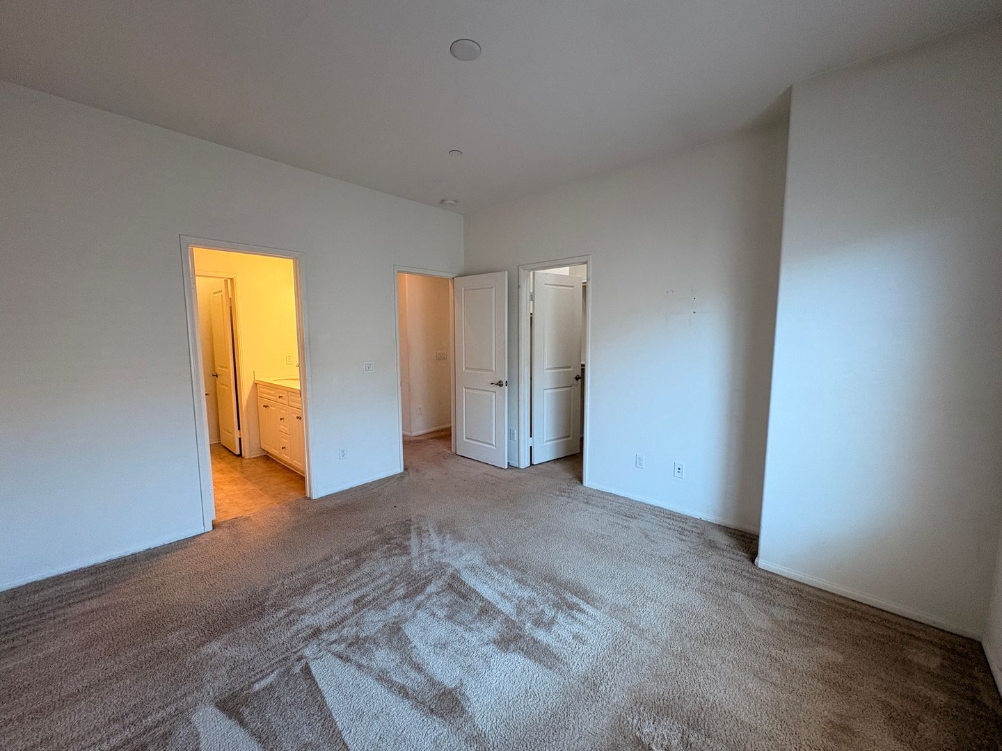 6337 Andromeda Ct - Eastvale - California - 3 bed, 4 bath rental property