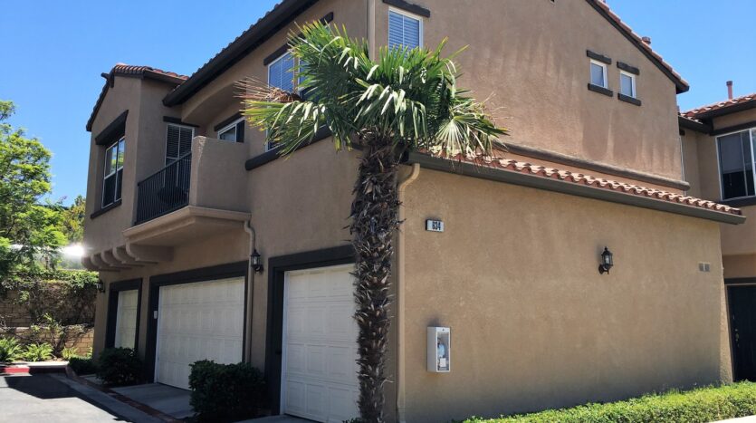 634 Sumner Way UNIT 1 - Oceanside - California - 2 bed, 2 bath rental property