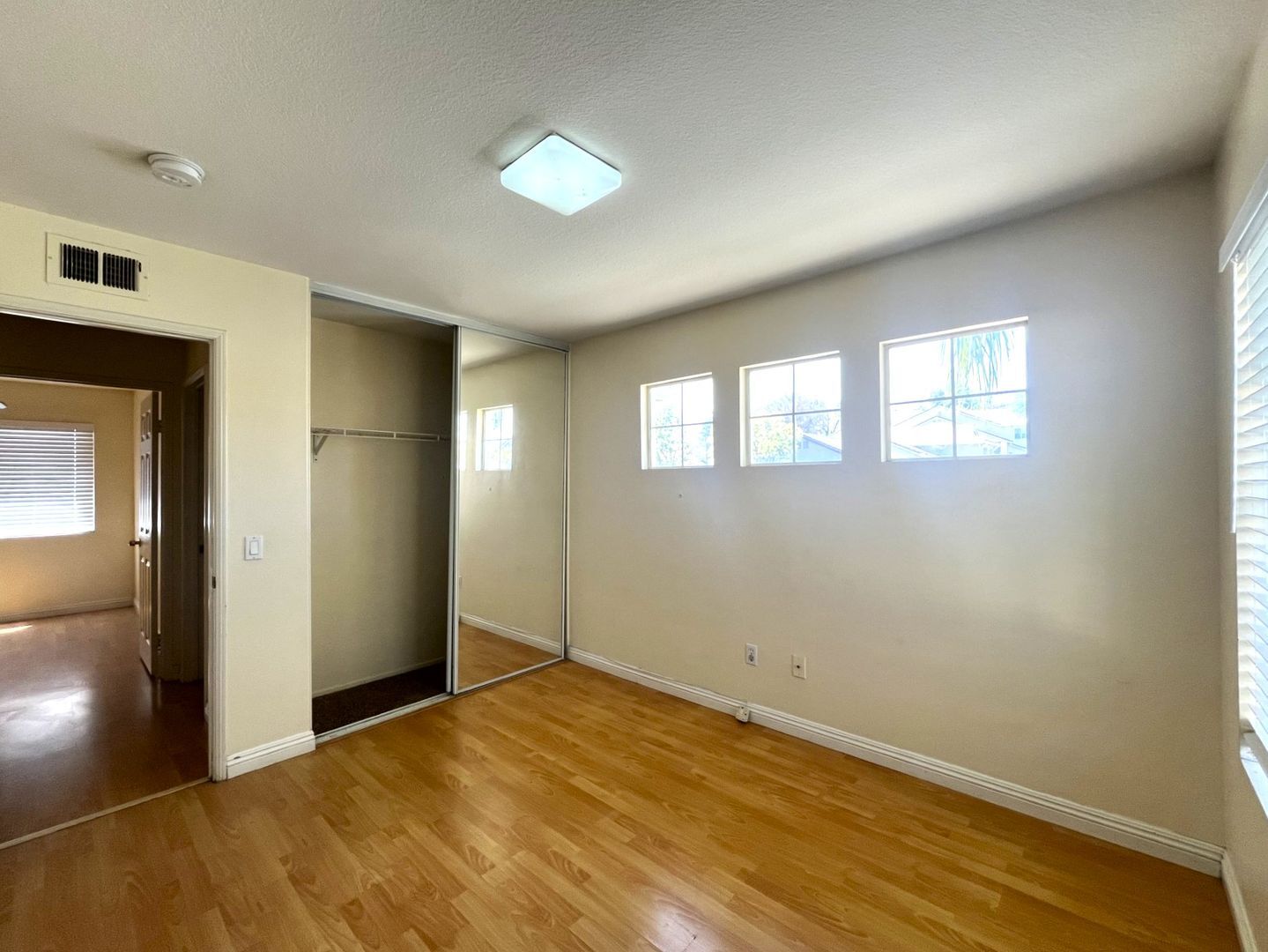 635 Shenandoah Rd - Corona - California - 4 bed, 2.5 bath rental property