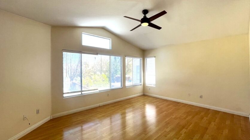 635 Shenandoah Rd - Corona - California - 4 bed, 2.5 bath rental property