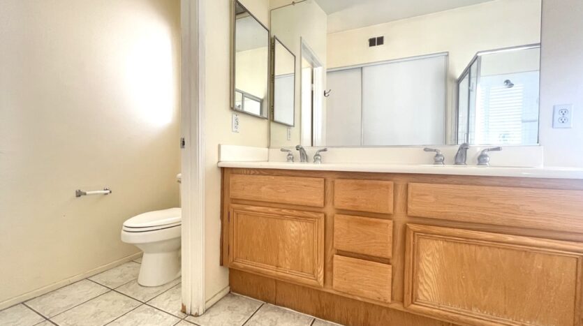 635 Shenandoah Rd - Corona - California - 4 bed, 2.5 bath rental property