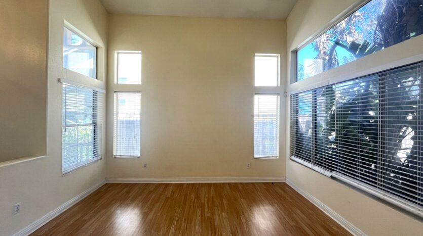 635 Shenandoah Rd - Corona - California - 4 bed, 2.5 bath rental property