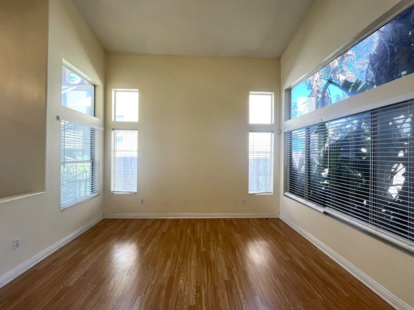 635 Shenandoah Rd - Corona - California - 4 bed, 2.5 bath rental property