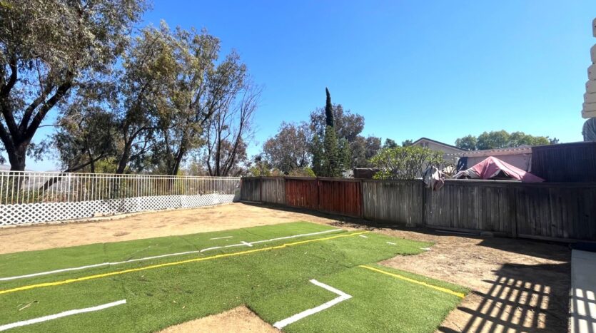 635 Shenandoah Rd - Corona - California - 4 bed, 2.5 bath rental property