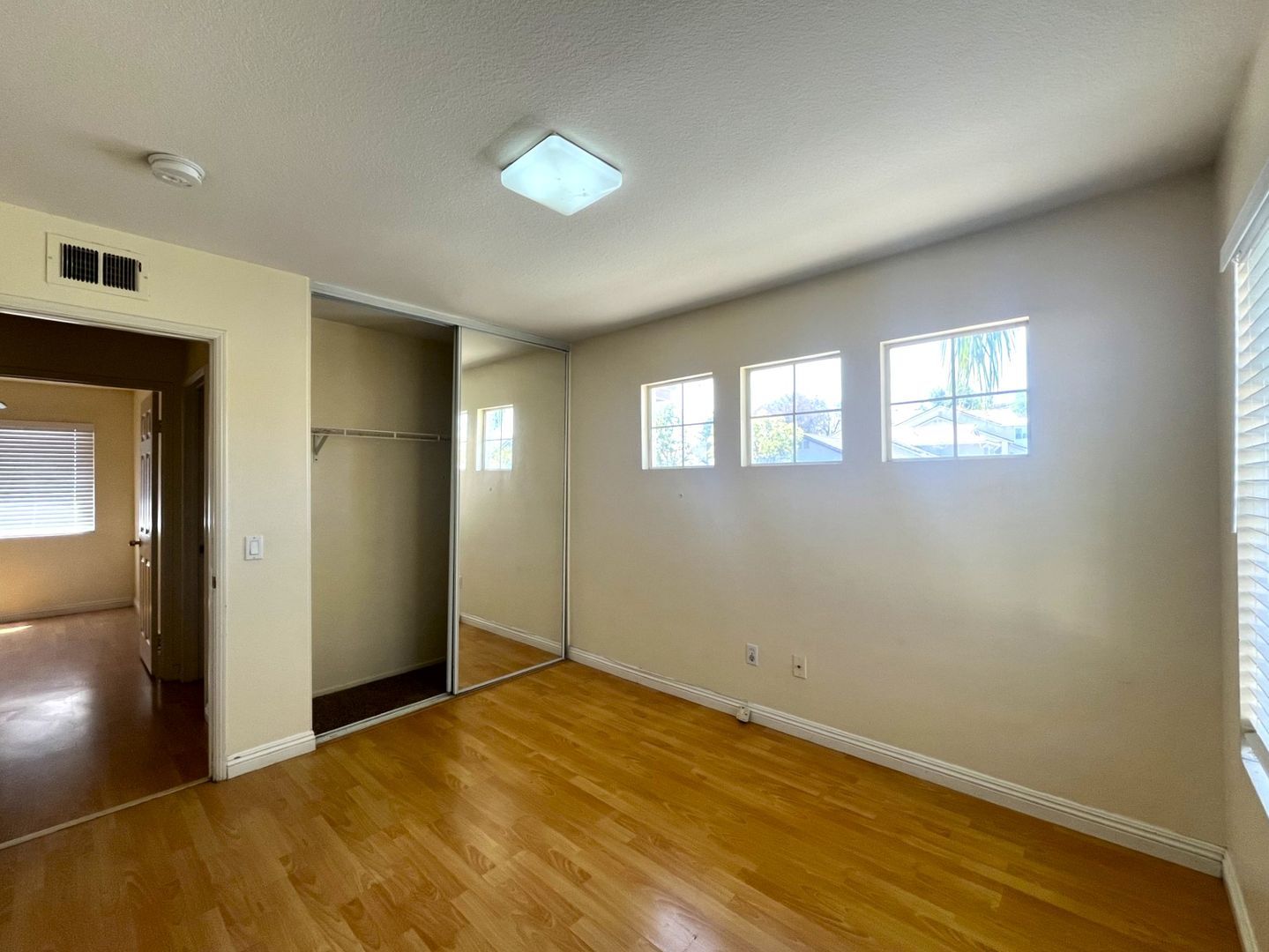 635 Shenandoah Rd - Corona - California - 4 bed, 2.5 bath rental property