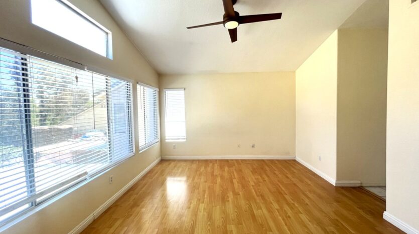 635 Shenandoah Rd - Corona - California - 4 bed, 2.5 bath rental property