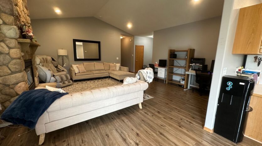 703 W. Del Ray Rd. - Lynden - Washington - 3 bed, 2.5 bath rental property